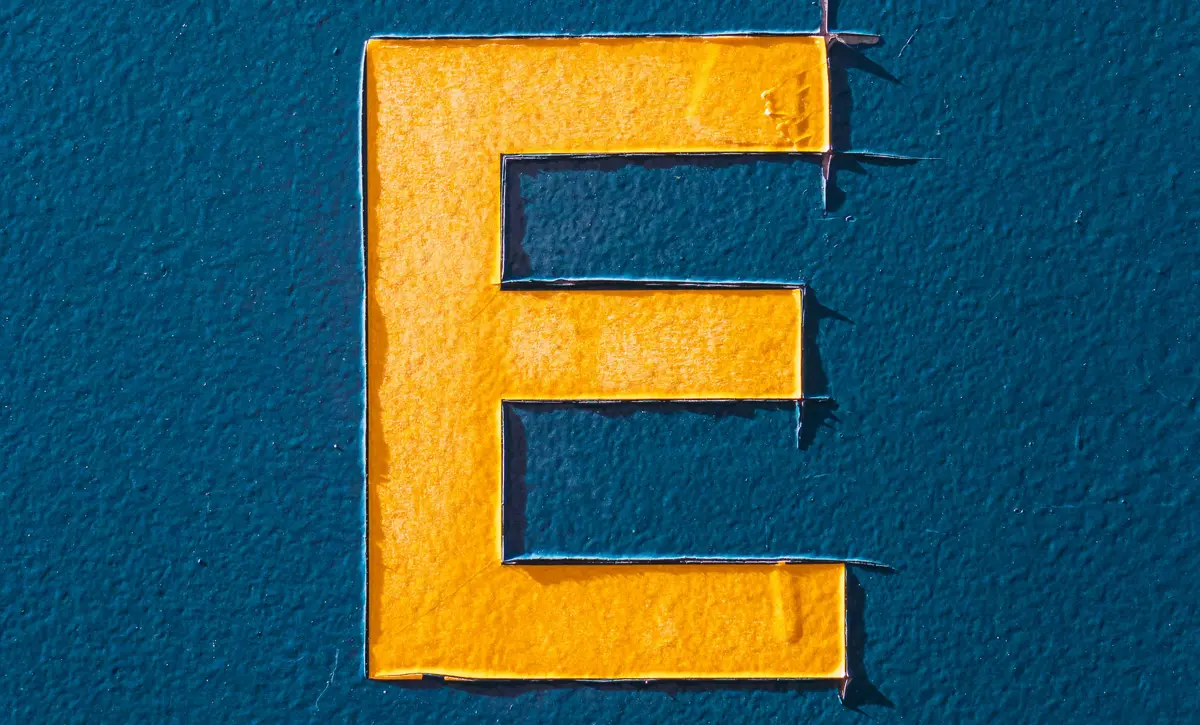ein "E" als Bild für den Blogbeitrag zum Thema Elementor Update Fehler